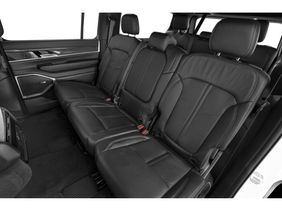 2023 Jeep Wagoneer Base
