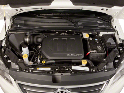2010 Volkswagen Routan SE
