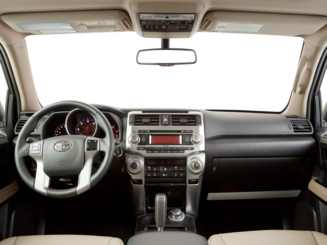 2013 Toyota 4Runner SR5 photo 4