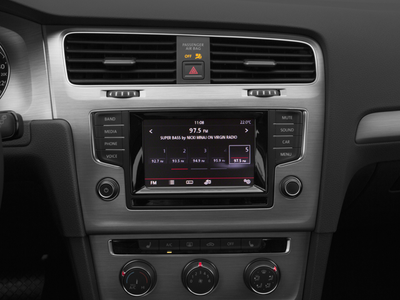 2017 Volkswagen Golf TSI S 4-Door