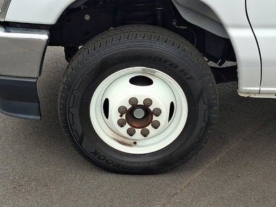 2023 Ford E-450SD Base DRW