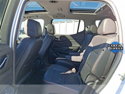 2022 GMC Acadia AT4