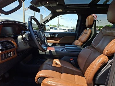 2023 Lincoln Navigator L Reserve