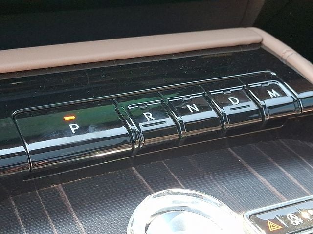 2025 Lincoln Navigator L Black Label