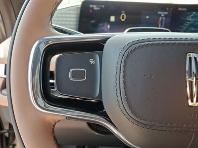 2025 Lincoln Navigator L Black Label