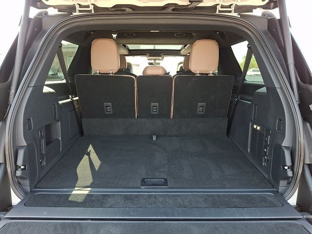 2025 Lincoln Navigator L Black Label