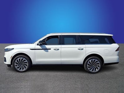 2025 Lincoln Navigator L Black Label