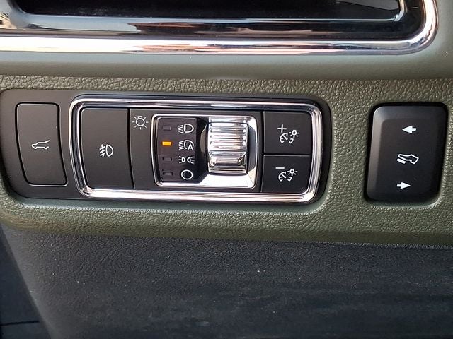 2022 Lincoln Navigator L Black Label