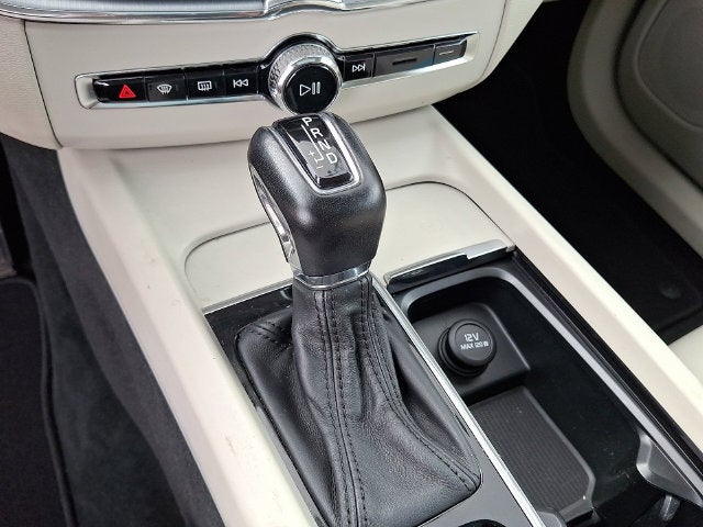 2018 Volvo XC60 T6 Momentum