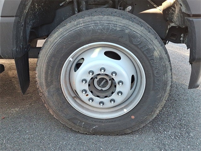 2023 Ford F-600SD XL