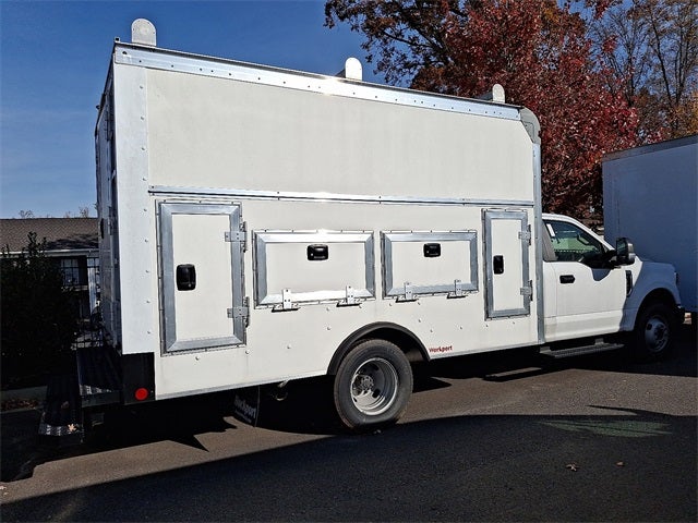 2022 Ford F-350SD XL DRW