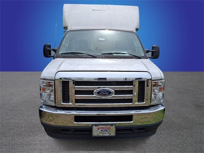 2022 Ford E-350SD Base Cutaway