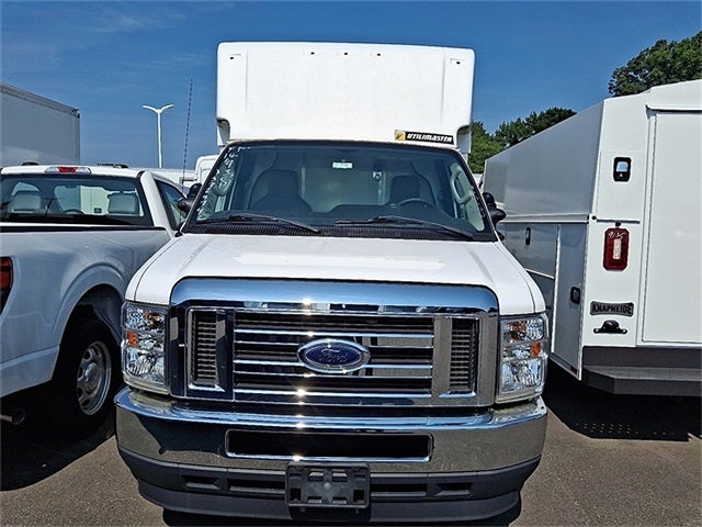 2021 Ford E-350SD Base Cutaway