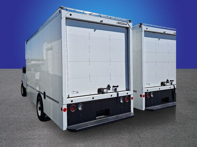 2024 Ford E-350SD Base Cutaway