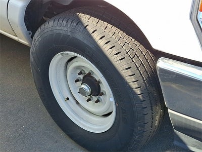 2021 Ford E-350SD Base Cutaway