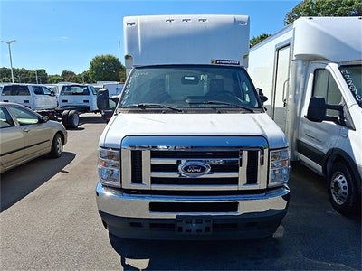2021 Ford E-350SD Base Cutaway