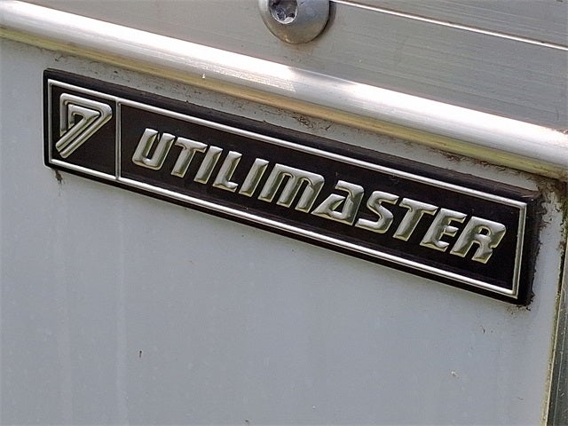 2024 Ford E-350SD Base Cutaway