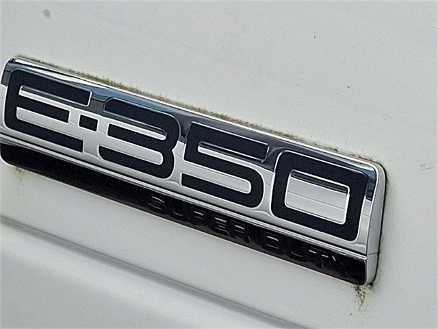 2021 Ford E-350SD Base Cutaway