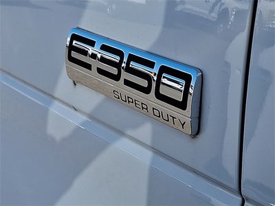 2021 Ford E-350SD Base Cutaway