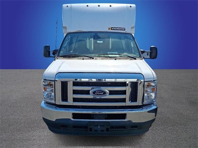 2022 Ford E-350SD Base Cutaway