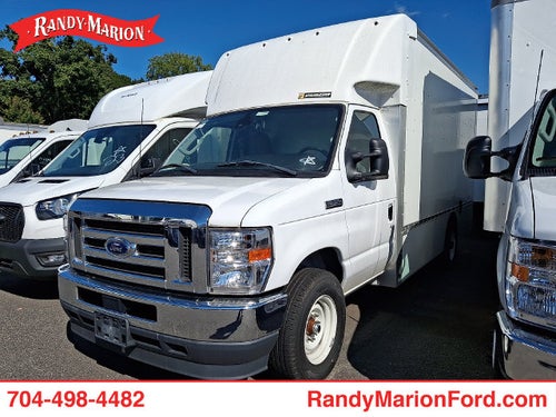 2024 Ford E-350SD Base Cutaway