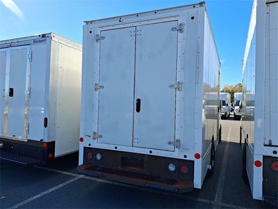 2022 Ford E-350SD Base Cutaway