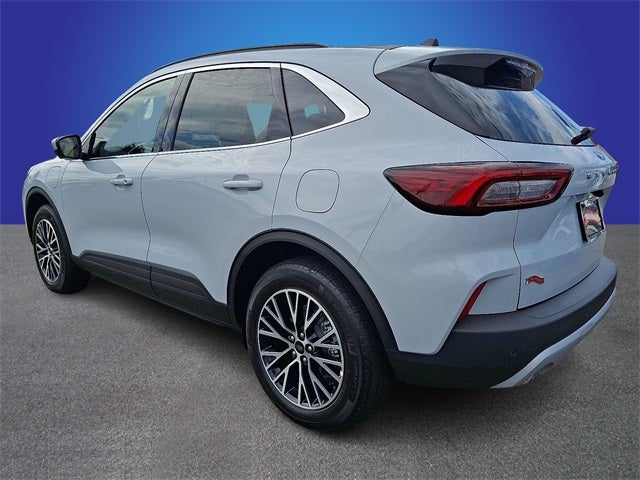 2025 Ford Escape Plug-In Hybrid Base