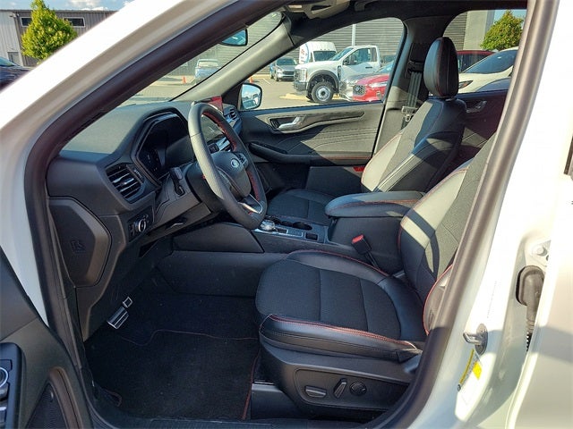 2023 Ford Escape ST-Line Elite