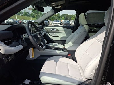 2027 Ford Explorer Platinum