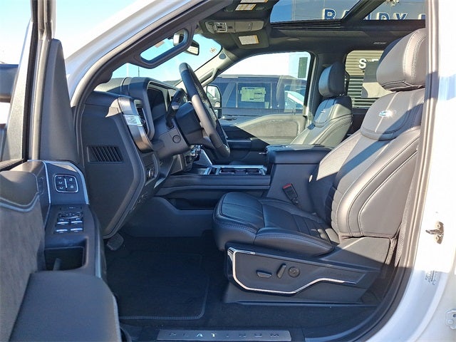 2026 Ford F-350SD F-350® Platinum®