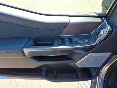 2027 Ford F-350SD Platinum