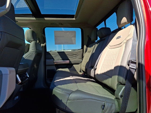 2027 Ford F-350SD Platinum