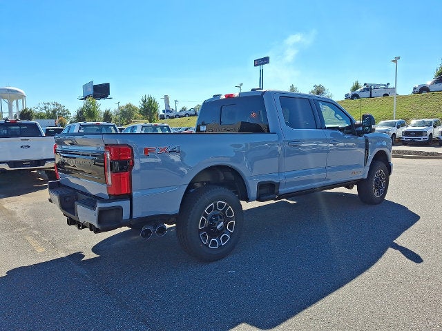 2027 Ford F-350SD Platinum