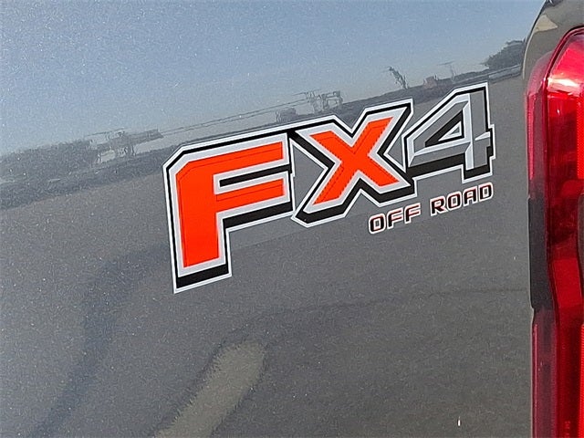 2025 Ford F-350SD Lariat