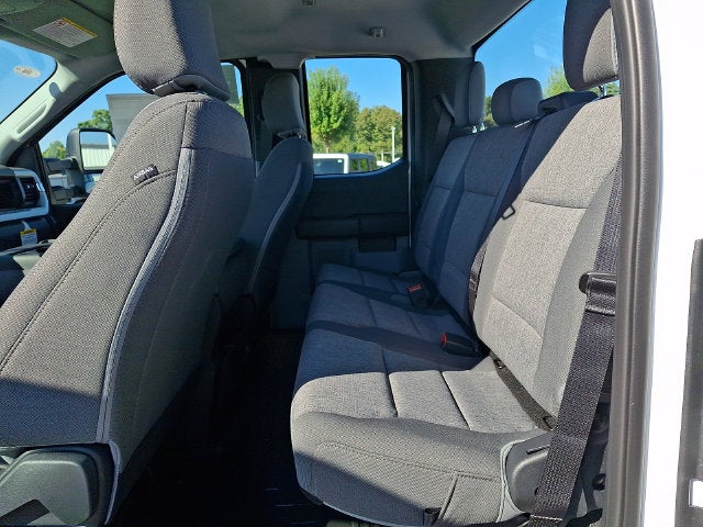 2027 Ford F-350SD F-350® XL