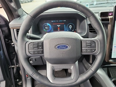 2023 Ford F-150 Lightning LARIAT