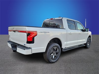 2023 Ford F-150 Lightning LARIAT