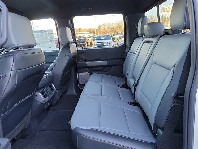 2023 Ford F-150 Lightning LARIAT