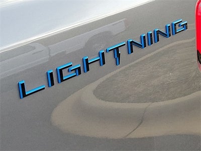 2023 Ford F-150 Lightning LARIAT®
