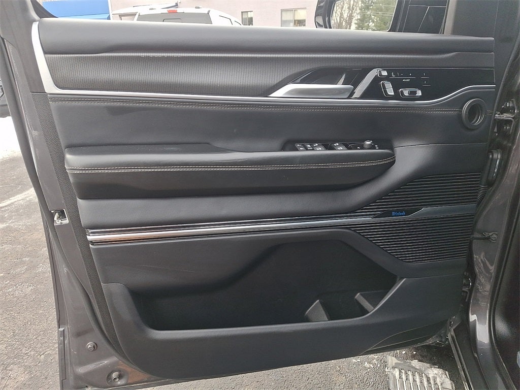 2024 Jeep Grand Wagoneer L Series II