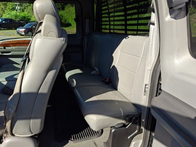 2002 Ford F-350SD 162 WB
