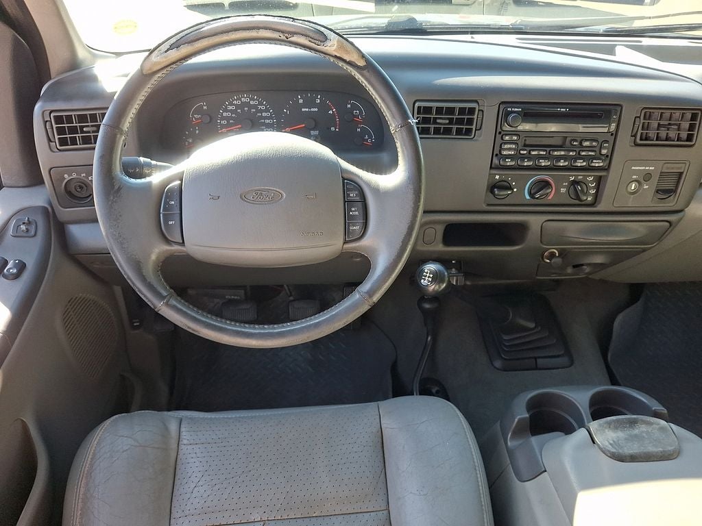 2002 Ford F-350SD 162 WB