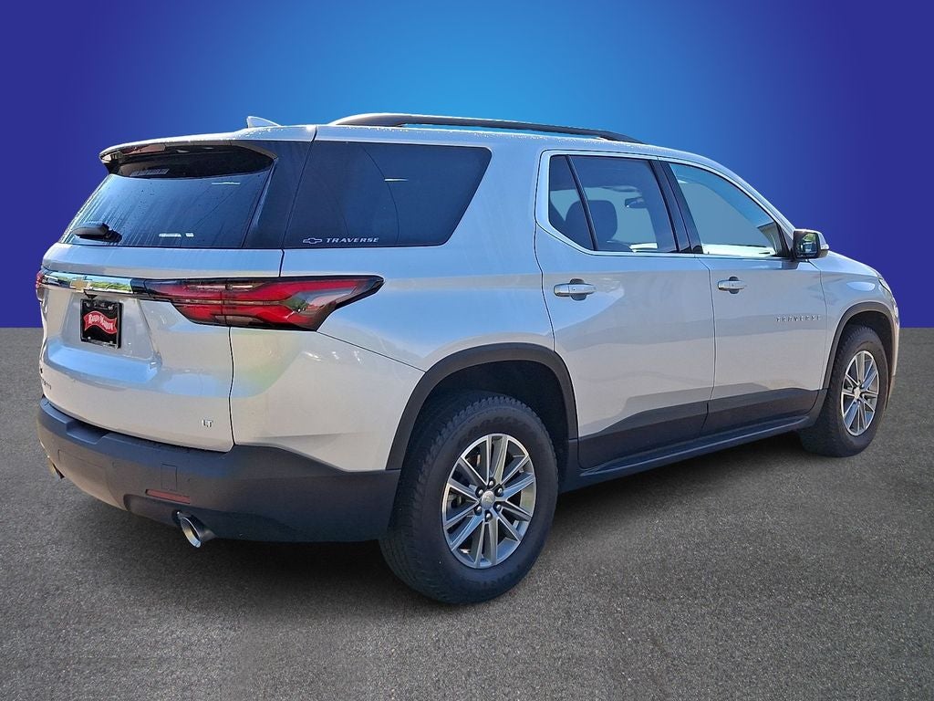 2022 Chevrolet Traverse LT Leather
