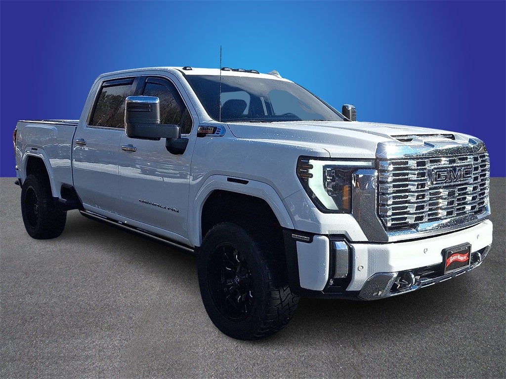 2025 GMC Sierra 2500HD Denali