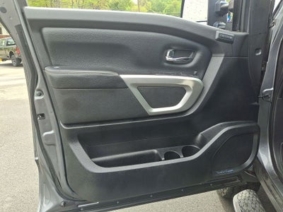 2016 Nissan Titan XD SL