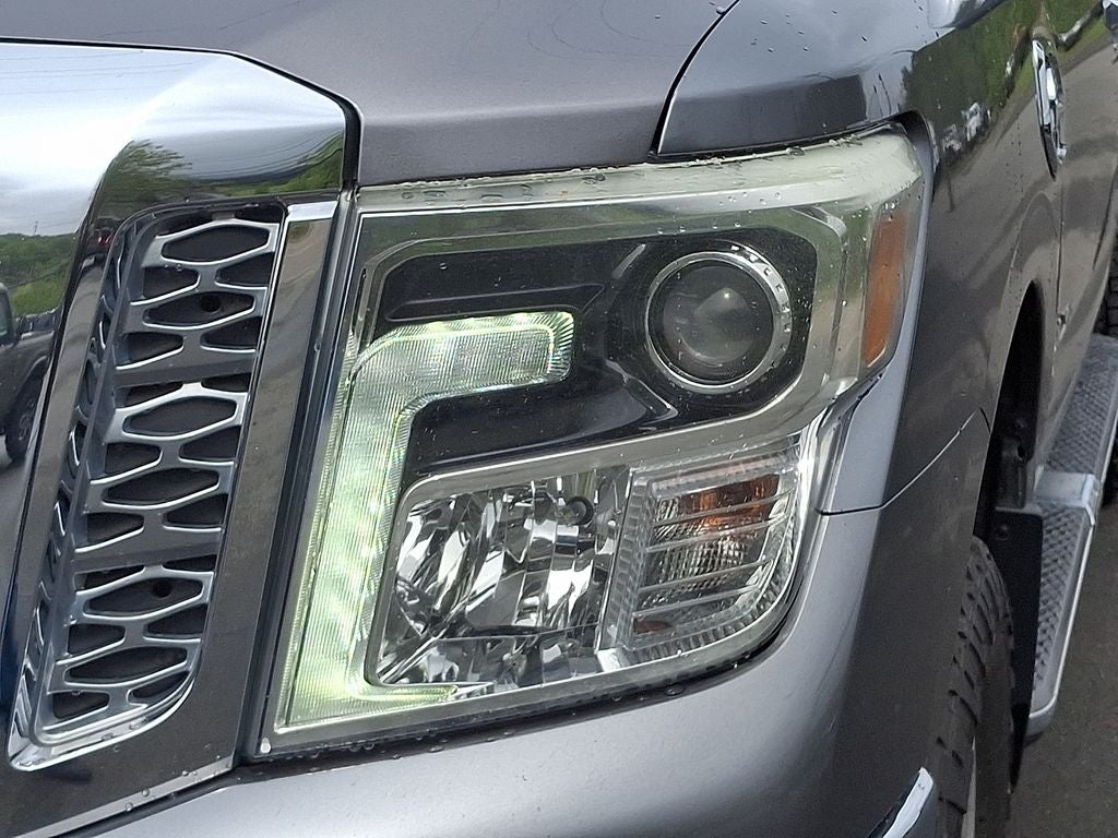 2016 Nissan Titan XD SL