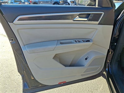 2019 Volkswagen Atlas 3.6L V6 SE R-Line