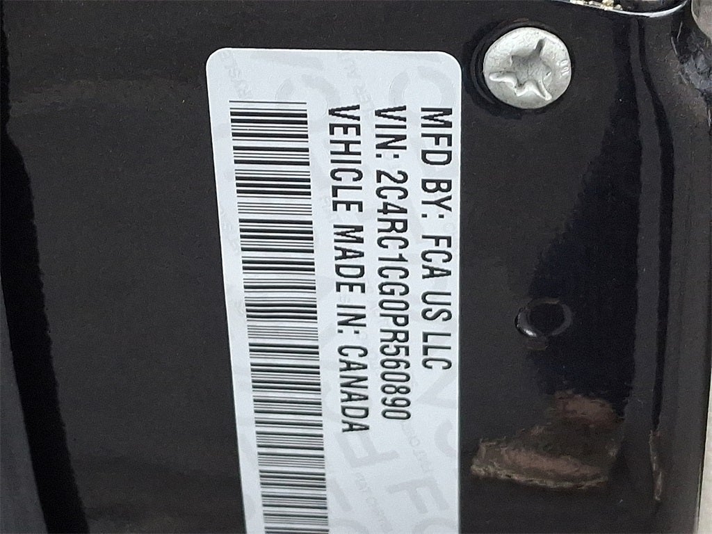 2023 Chrysler Voyager LX