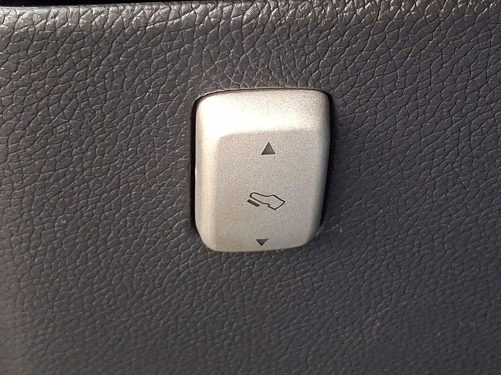 2009 Lincoln Navigator Base