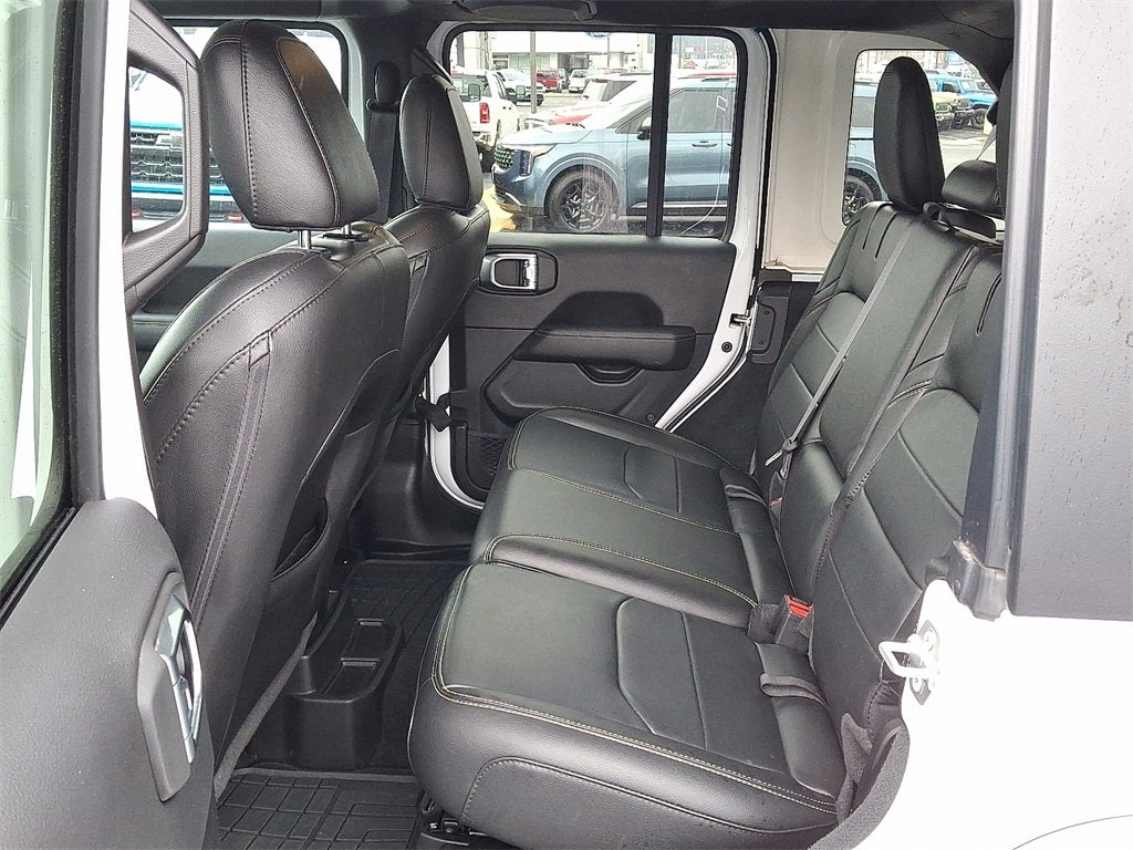 2022 Jeep Wrangler Unlimited Sahara 4x4